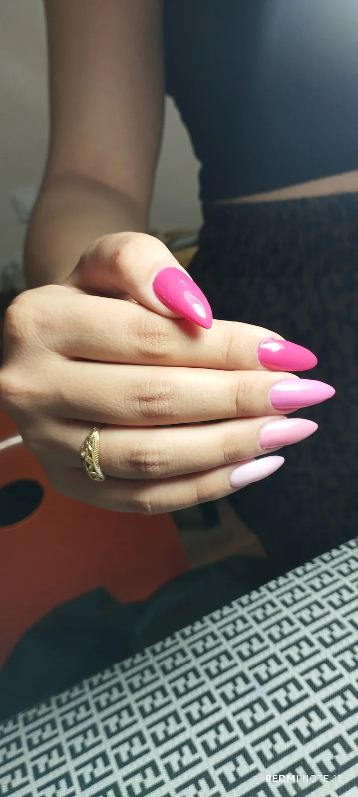 نمونه‌کار